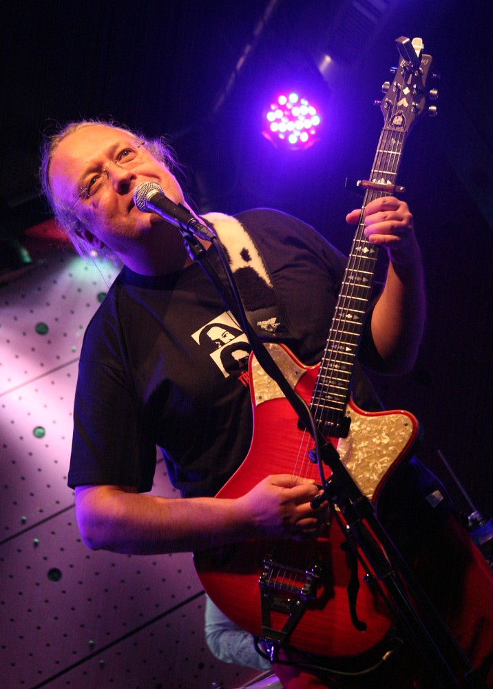 Petr Linhart & 29 Saiten 07
